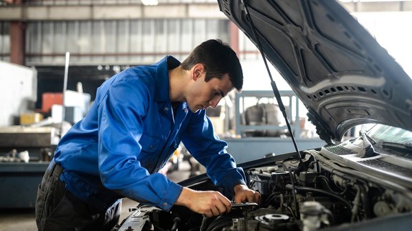 Assurance professionnelle pour garagiste : ce qu'il faut savoir en 2026